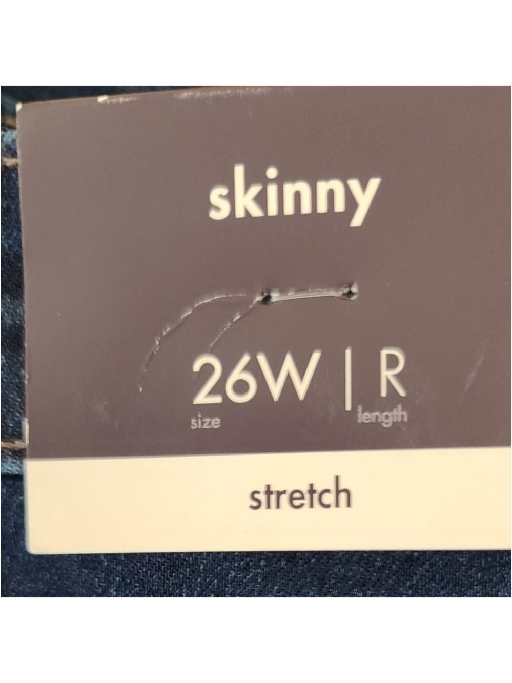 Ava & Viv Plus Size High Rise Skinny Jeans 26W NWT - Picture 4 of 5